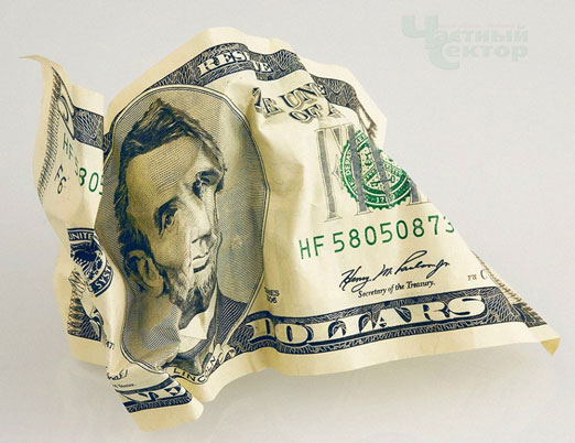 Золотая замена доллару: экономисты заявили,  что США «доигрались» с санкциями.